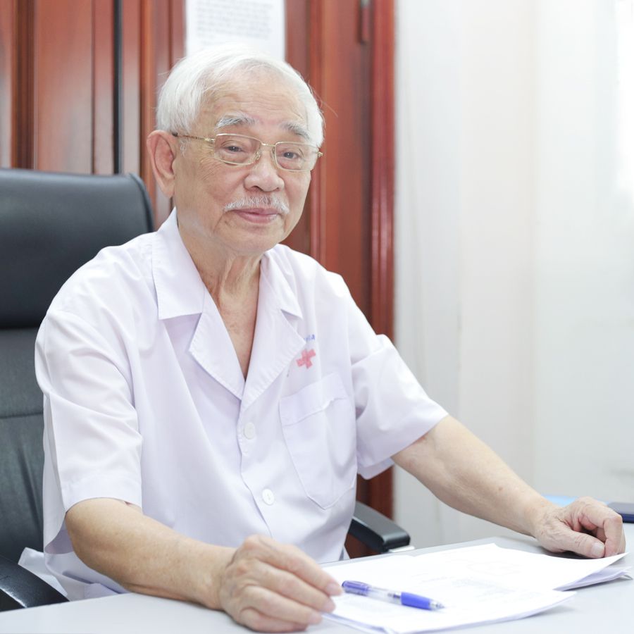 Giáo sư Trần Ngọc Ân - Giáo sư đầu ngành Cơ Xương khớp | BVĐK Hồng Phát
