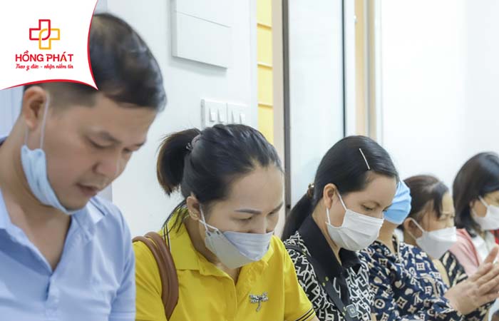 Bệnh viện Đa khoa Hồng Phát thăm khám sức khỏe định kỳ cho CBNV Công ty CP Him Lam Thủ Đô