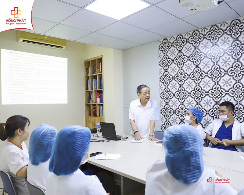 Bệnh viện Đa khoa Hồng Phát tổ chức tập huấn An toàn vệ sinh lao động 2023