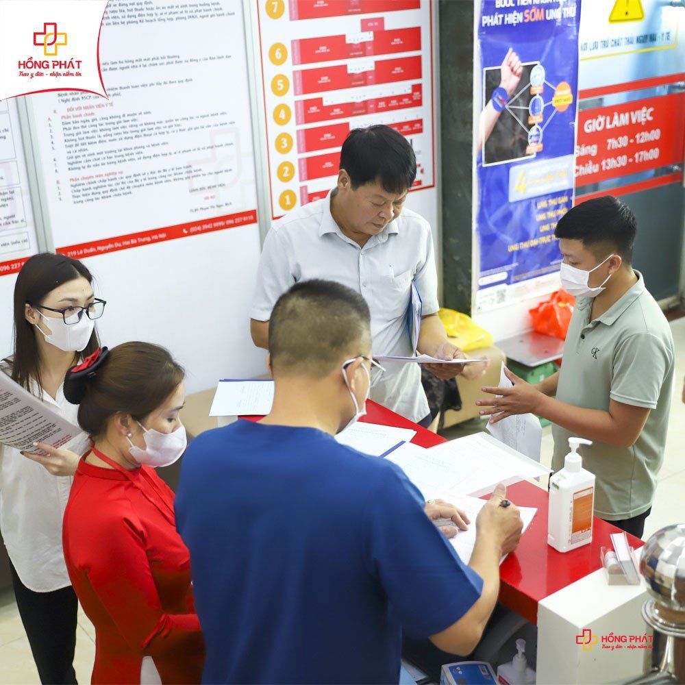 Bệnh viện Đa khoa Hồng Phát đã phối hợp tổ chức buổi thăm khám sức khỏe tuyển dụng